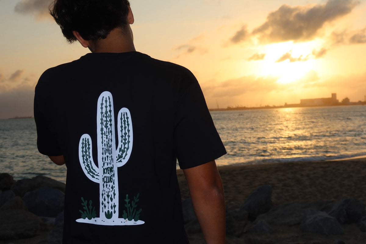 Camiseta “Cactus Club”