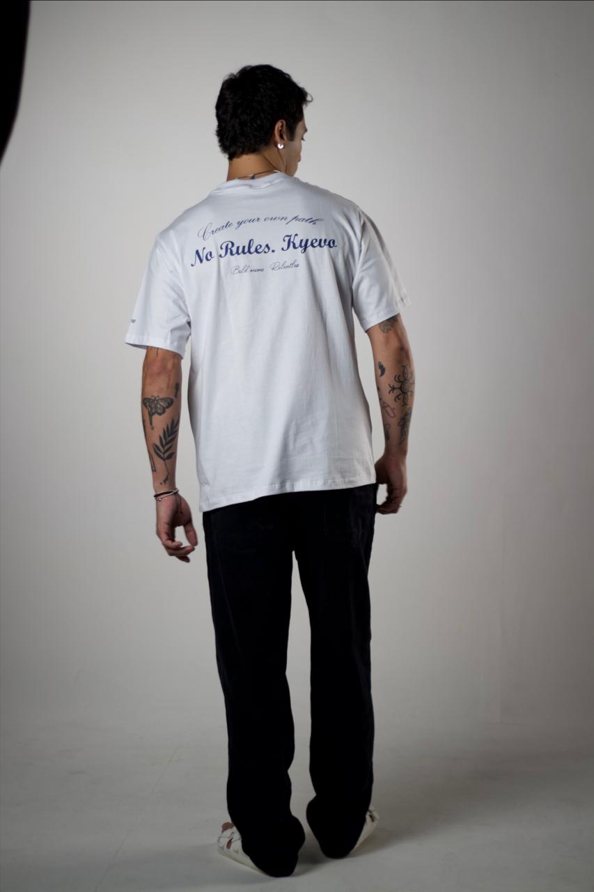Camiseta Oversized &quot;No Rules&quot;